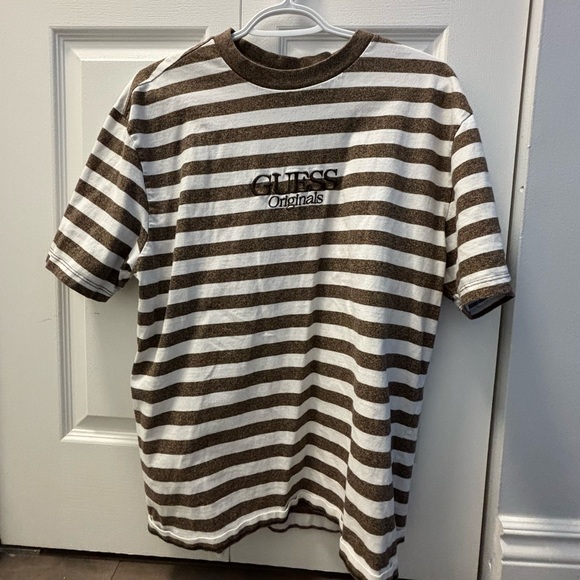 GUESS Originals t-shirt, size medium, very good condition - Picture 1 of 2